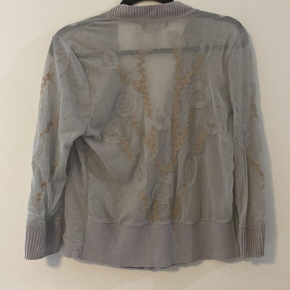 Nic + Zoe, Gray cardigan w/embroidered flowers, Size M, EUC - Picture 8 of 8